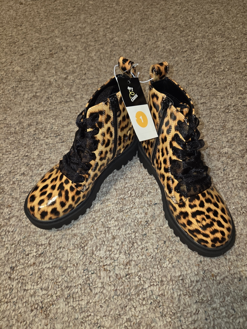 Girls Size 1 Art Class Leopard Print Lace-Up Combat Boots - Picture 2 of 3
